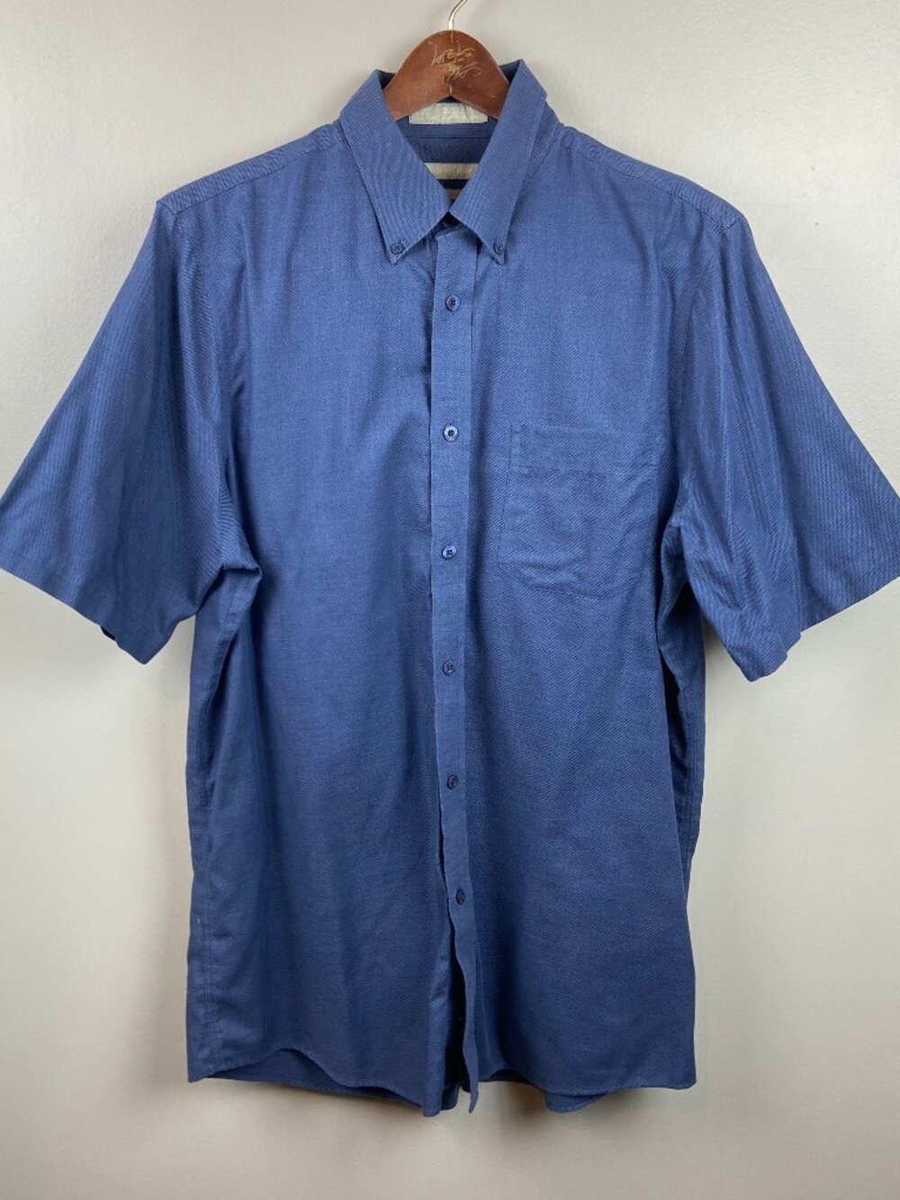 Nordstrom Regular Fit Wrinkle Free 100% Cotton Navy Blue Short Sleeve Button Up
